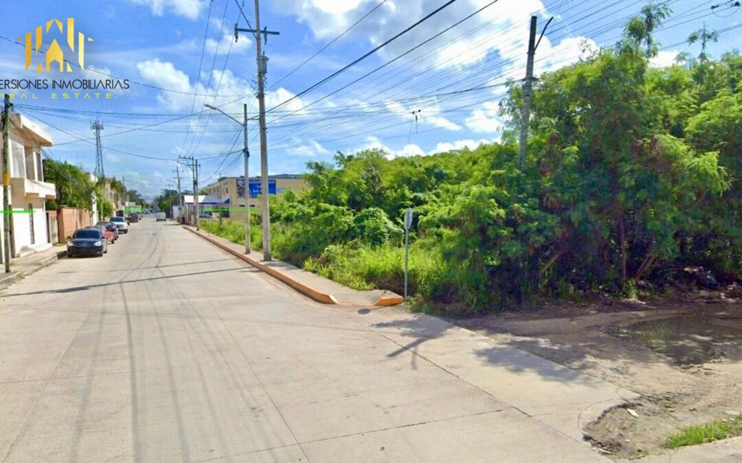 SE VENDE TERRENO COMERCIAL DE 1,500 M2 EN CANCÚN